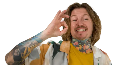 Přemek Forejt dělá OK gesto